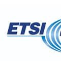 Logo ETSI : lettres bleues, courbes concentriques bleues.